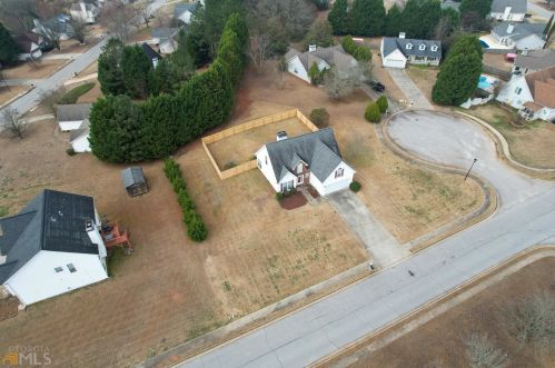 131 Northwind Dr, Stockbridge GA  30281-6283 exterior