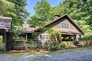 289 Chestnut Ridge Rd, Highlands, NC 28741-7598