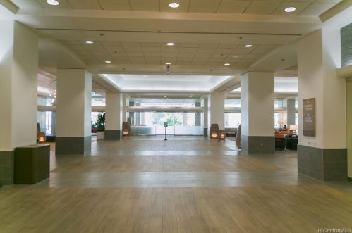 410 Atkinson Dr, Honolulu HI  96814-4730 exterior