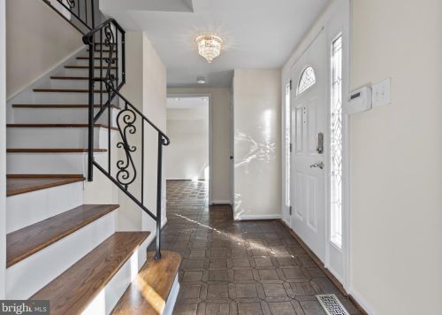 3011 Bonview Ln, Silver Spring, MD 20906-5335