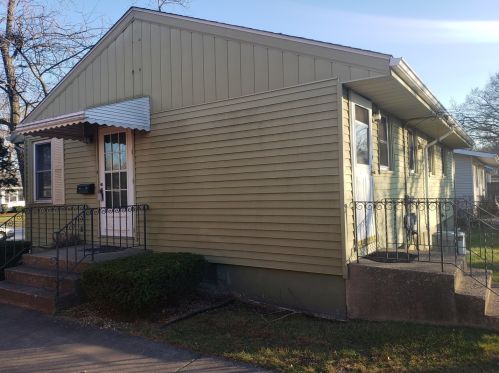 138 Indianwood Dr, Thornton, IL 60476-1133