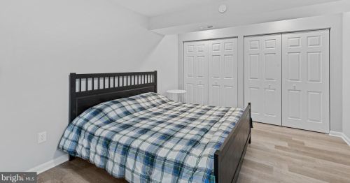 5002 Ten Mills Rd, Columbia MD  21044-1539 exterior