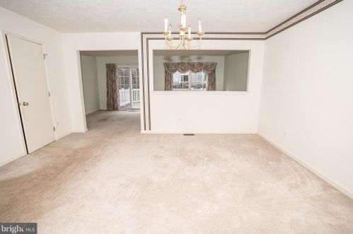 337 Woodland Grn Ct, Aberdeen MD  21001-2946 exterior