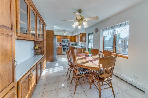 414 Una Ave, Lemont IL  60439-4536 exterior