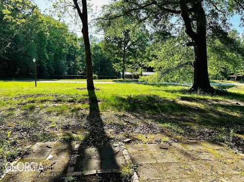 1248 Cannonville Rd, Lagrange, GA 30240-8505