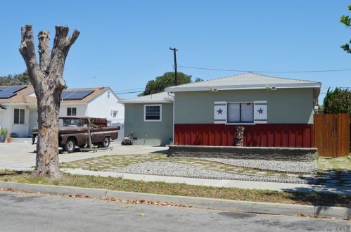3905 176th St, Torrance, CA 90504-3212