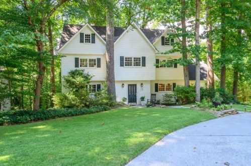 1150 Churchill Downs Rd, Atlanta GA  30319-1024 exterior