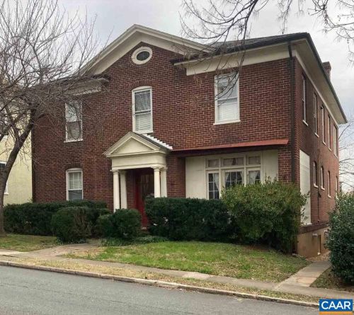 403 Altamont Cir, Charlottesville, VA 22902-4617