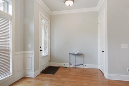 1738 Breyerton Dr, Atlanta, GA 30329-4712