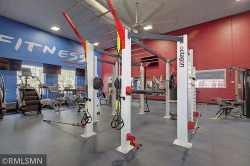 10075 City Walk Dr, Saint Paul MN  55129-9240 exterior