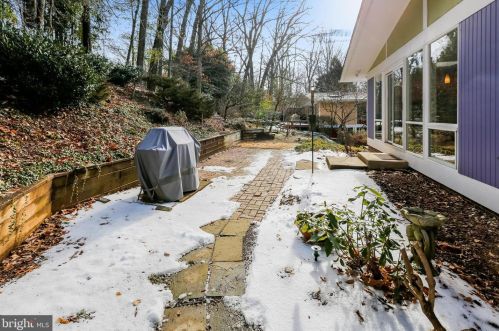 3917 Rickover Rd, Silver Spring MD 20902-2330 exterior