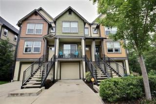 2654 Sylvan Heights Dr, Seattle, WA 98106-1752