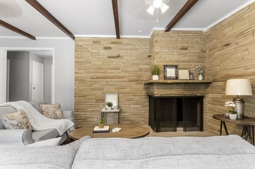 3821 Clayton Rd, Fort Worth TX  76116-9416 exterior