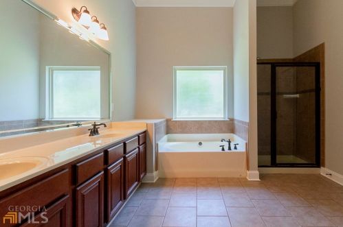 361 Lake Vista Dr, Jefferson GA  30549-4603 exterior