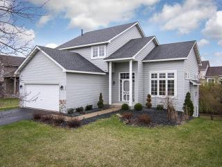 1994 Blue Jay St, Prior Lake, MN 55379-4385