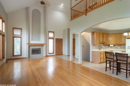 922 Chesterfield Ct, Palatine IL  60067-2257 exterior