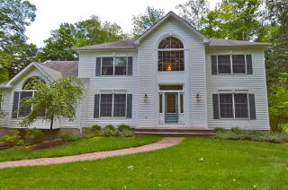 16 Waters Edge, Sparta, NJ 07871-3849
