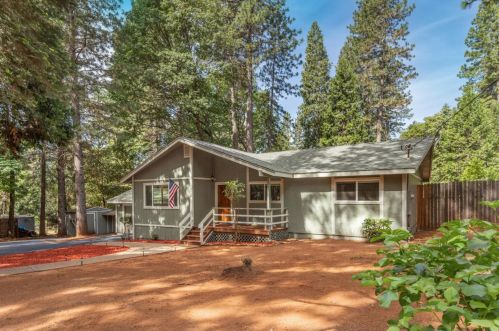 5508 Glen Dr, Michigan Bluff, CA 95631-9745