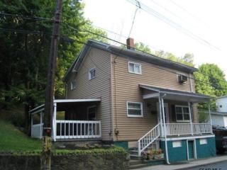 122 Gilbert St, Johnstown, PA 15906-3212
