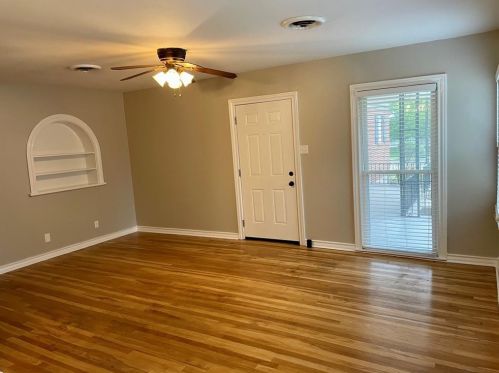 2320 Tremont Ave, Fort Worth TX  76107-4367 exterior