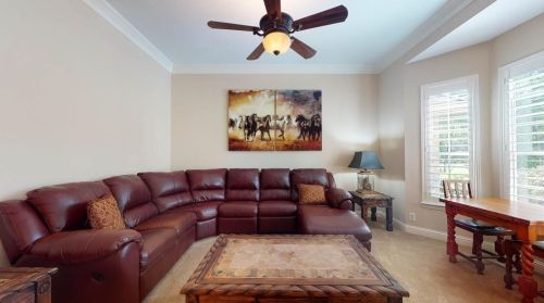 8760 Skyline Ln, Conroe TX  77302-3458 exterior