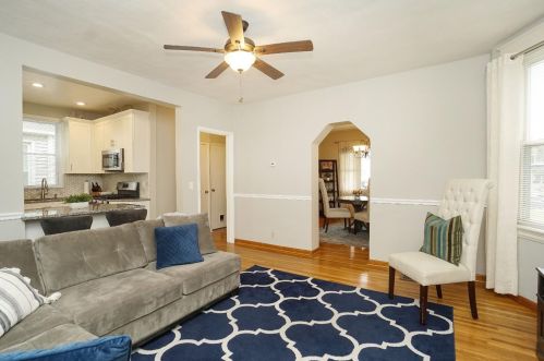 3815 Floral Ave, Cincinnati OH  45212-3922 exterior