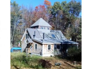 210 Pine Banks Rd, Putney VT  05346-8792 exterior