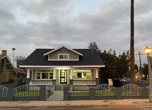 2707 Cridge St, Riverside CA  92507-5607 exterior