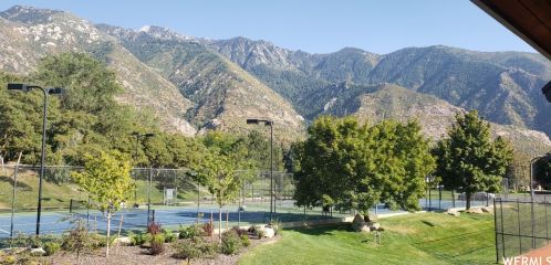 25 Snowstar Ln, Sandy UT 84092-4800 exterior