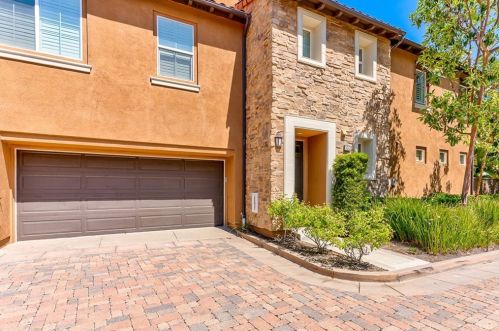 133 Roadrunner, Irvine, CA 92603-0161