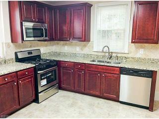 2324 Courtney Ave, Norfolk, VA 23504-2206