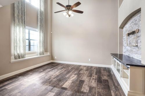 6929 Sandshell Blvd, Fort Worth TX  76137-7572 exterior