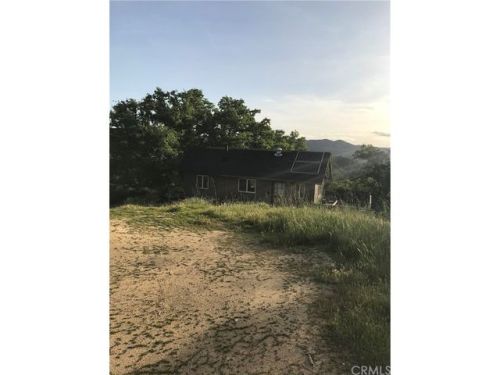74355 Copperhead Rd, Lake Nacimiento, CA 93426-9665
