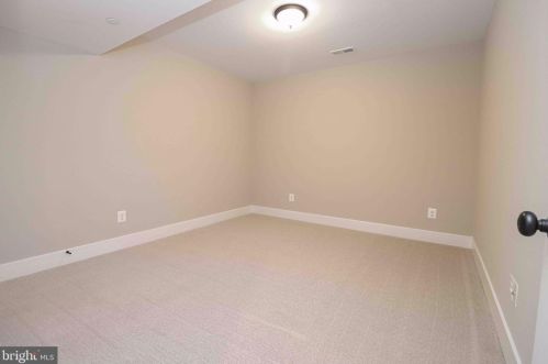 38 Chrisba Rd, Severna Park MD 21146-3060 exterior