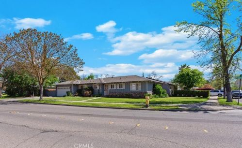 530 Brookdale Dr, Merced, CA 95340-1440