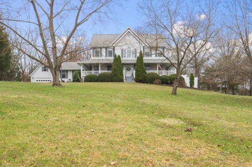 3343 Equestrian Dr, Festus, MO 63028-3419