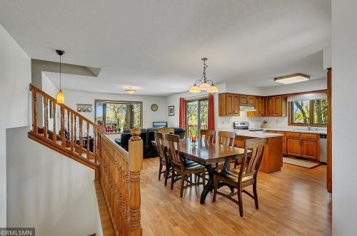 3758 Sterling Dr, Saint Cloud, MN 56301-9551