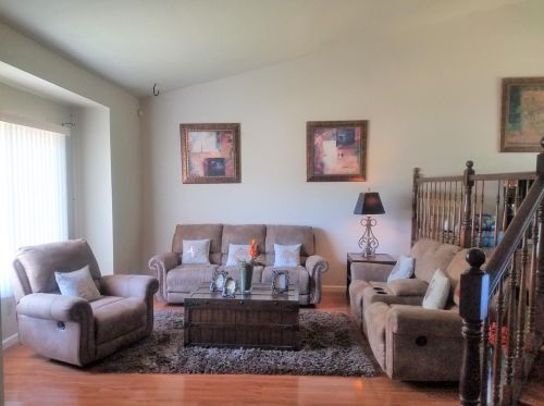 2204 Lodgepole Cir, Modesto, CA 95358-1077