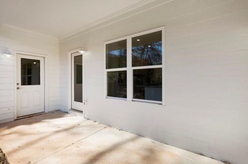 1766 Marietta Rd, Atlanta GA  30318-2767 exterior