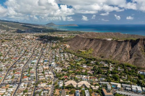 3715 Diamond Head Cir, Honolulu HI  96815-4424 exterior