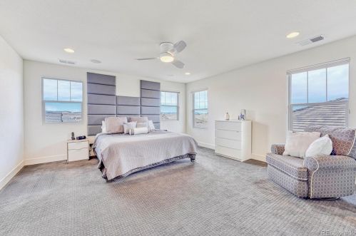 10361 Kenneth Dr, Parker CO 80134-8606 exterior