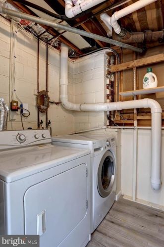 10827 Margate Rd, Silver Spring MD 20901-1614 exterior