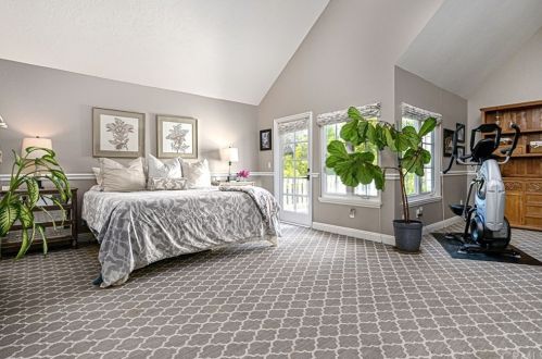 231 Summertree Rd, Anaheim CA  exterior