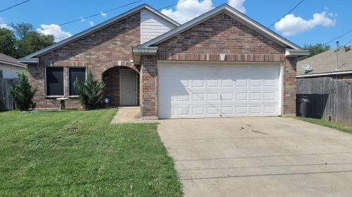 5123 Draper St, Fort Worth, TX 76105-4425