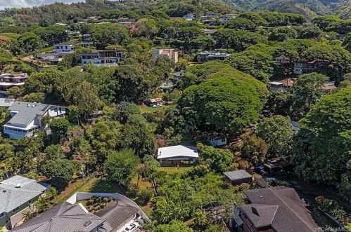 2412 Makiki Heights Dr, Honolulu HI  96822-2546 exterior