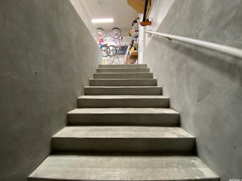 381 400, Smithfield UT 84335-1349 exterior