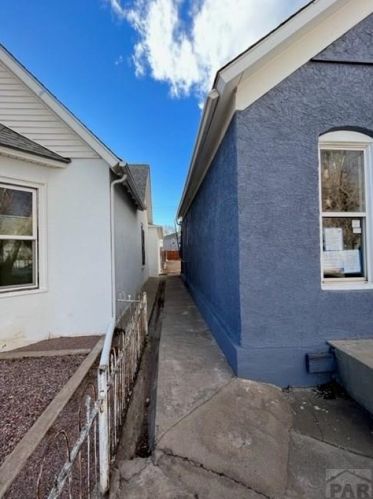 1217 Elm St, Pueblo, CO 81004-2955