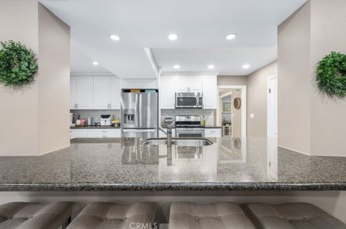 2405 Avalon Ave, Santa Ana CA 92705-7903 exterior