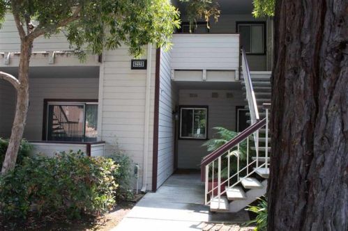 6212 Civic Terrace Ave, Newark, CA 94560-3837