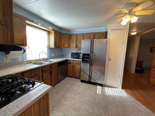 287 Blackthorn Rd, Matteson IL  60443-2163 exterior